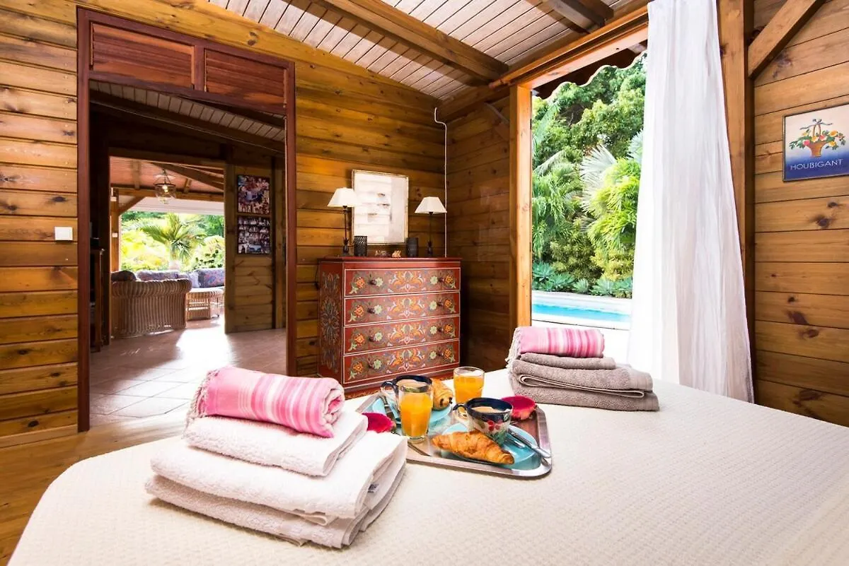 Villa Willisa Bouillante 0*,